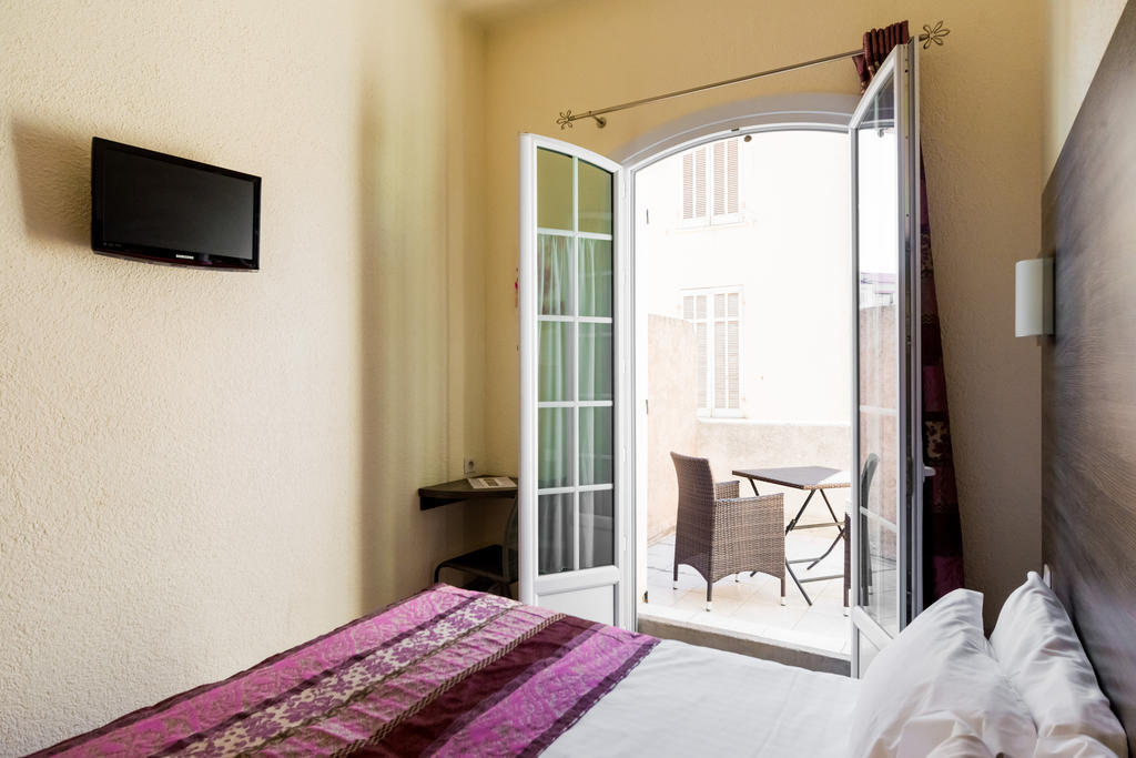 Le 21 Hotel